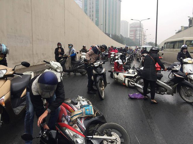 Hầm Kim Liên: Ám ảnh những tai nạn kinh hoàng có phải do lỗi thiết kế? - Ảnh 1. Hầm Kim Liên: Ám ảnh những tai nạn kinh hoàng có phải do lỗi thiết kế? - Ảnh 1.