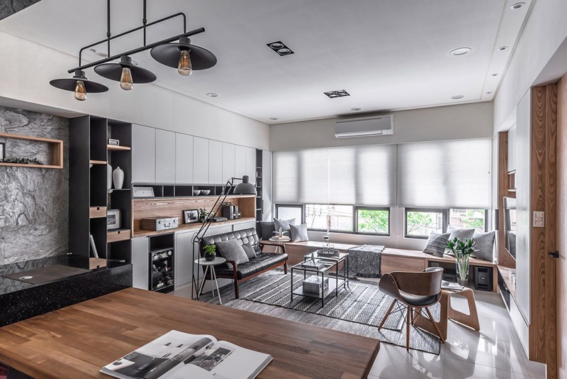 Căn hộ có nội thất bằng gỗ ấm áp và sang trọng - Ảnh 2. Căn hộ có nội thất bằng gỗ ấm áp và sang trọng - Ảnh 2.
