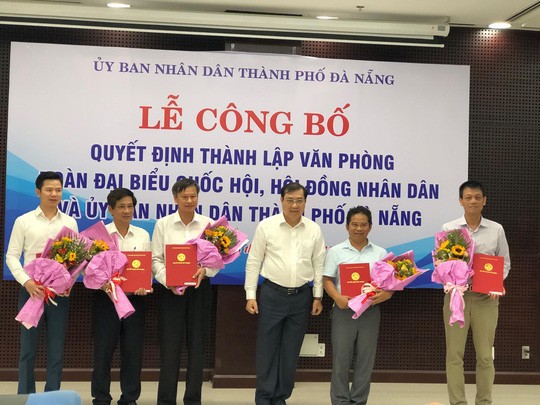  Đà Nẵng chính thức hợp nhất 3 văn phòng Đoàn ĐBQH, HĐND, UBND  - Ảnh 1.