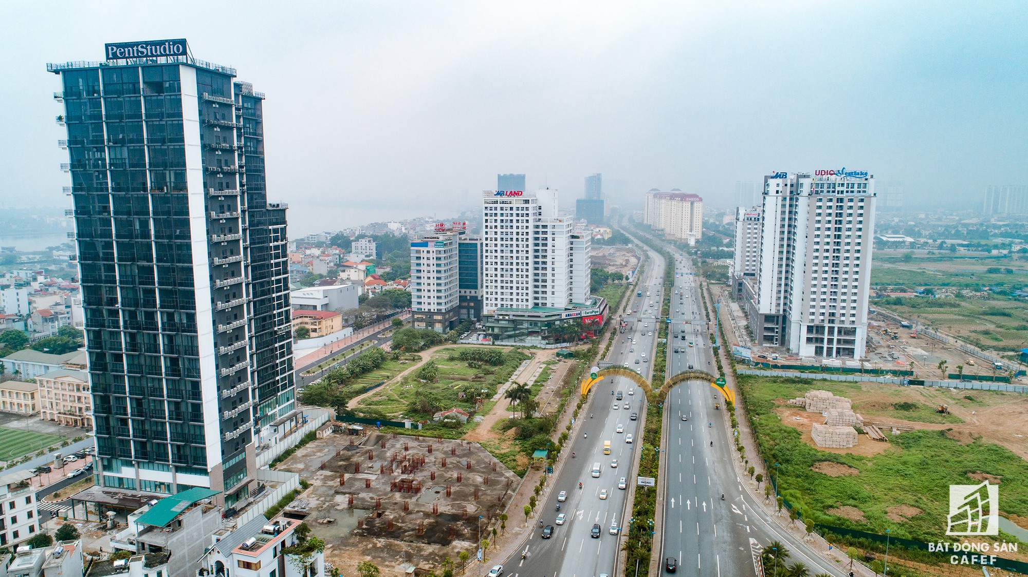 Cận cảnh hàng loạt dự án cao ốc dọc trục đường 8 làn xe tại trung tâm Hà Nội - Ảnh 4.