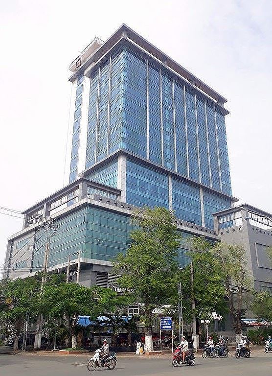 Cao ốc Bạc Liêu Tower xây thời Trịnh Xuân Thanh được giải cứu sau 8 năm bỏ hoang - Ảnh 1.