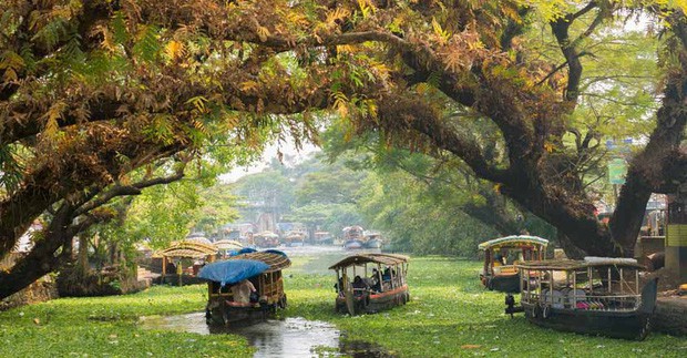 Chuyên trang Mỹ công bố 15 thành phố kênh đào đẹp nhất thế giới, thật bất ngờ có 1 cái tên đến từ Việt Nam! - Ảnh 15.