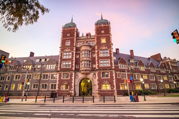 Lương của sinh viên Harvard mới ra trường đã lên đến 1,6 tỷ đồng nhưng chưa là gì so với các trường khác trong khối Ivy League - Ảnh 4.
