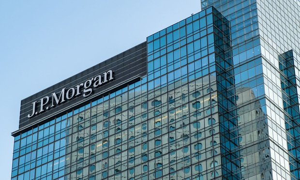 VinaCapital, JP Morgan, PYN Elite chọn cổ phiếu gì cho năm 2020? - Ảnh 1.
