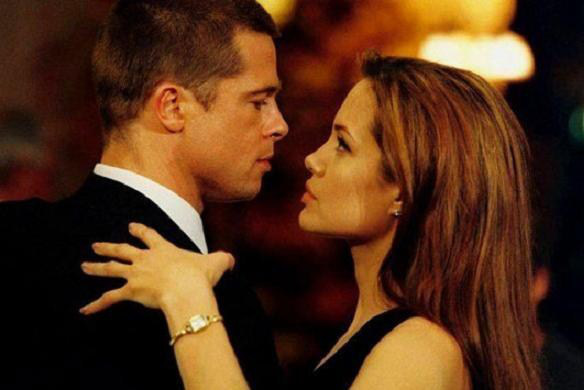  Brad Pitt - Jennifer Aniston: Chuyện tình khiến thế giới ghen tị kết thúc vì ồn ào ngoại tình, sau 15 năm gặp lại ánh mắt vẫn như xưa  - Ảnh 5.