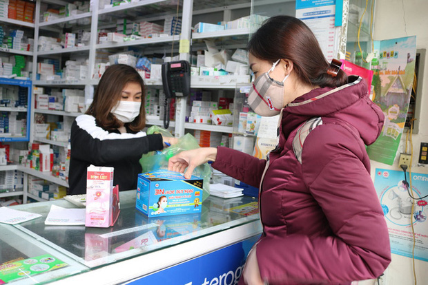 Hải Phòng: Thị trường khẩu trang loạn giá vì virus Corona hoành hành tại Trung Quốc - Ảnh 5.