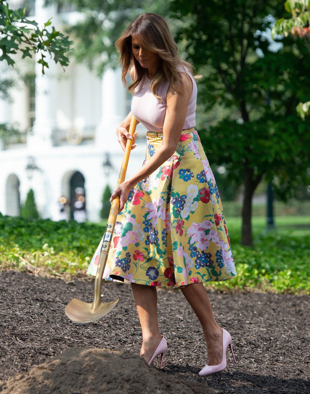 Từng nhiều lần bị công chúng chê cười nhưng khi Melania Trump nói ra quan điểm dạy con của mình, ai cũng đồng tình khen ngợi - Ảnh 4.