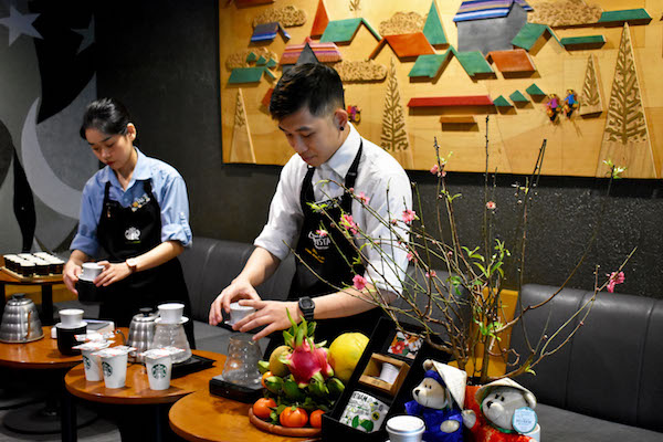 Vì sao Starbucks phát triển “khiêm tốn” tại Việt Nam? - Ảnh 2.
