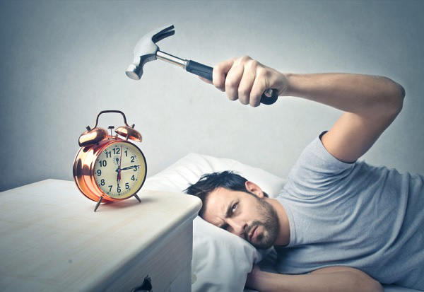 Giải pháp cho người ngủ nướng: Đặt báo thức bằng giai điệu bài hát giúp bạn mau tỉnh táo, bớt uể oải hơn so với tiếng chuông mặc định - Ảnh 2.