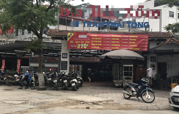 Hà Nội: Hàng loạt quán cafe, quán nhậu vẫn tấp nập mở cửa đón khách bất chấp lệnh đóng cửa để phòng chống COVID-19 - Ảnh 3.
