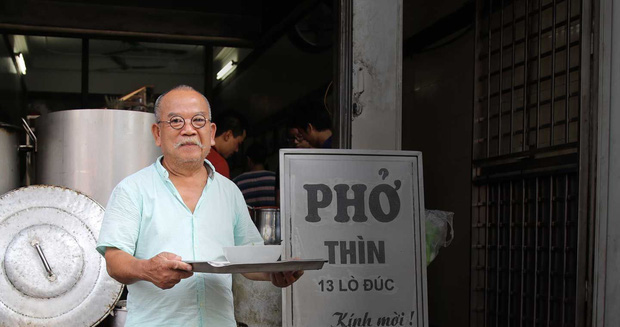 Nhiều hàng quán Hà Nội nghỉ mất hút đến tận mùng 80 Tết chưa mở: Nhà muốn chống dịch triệt để, nhà không bán online vì “mù công nghệ” - Ảnh 2.