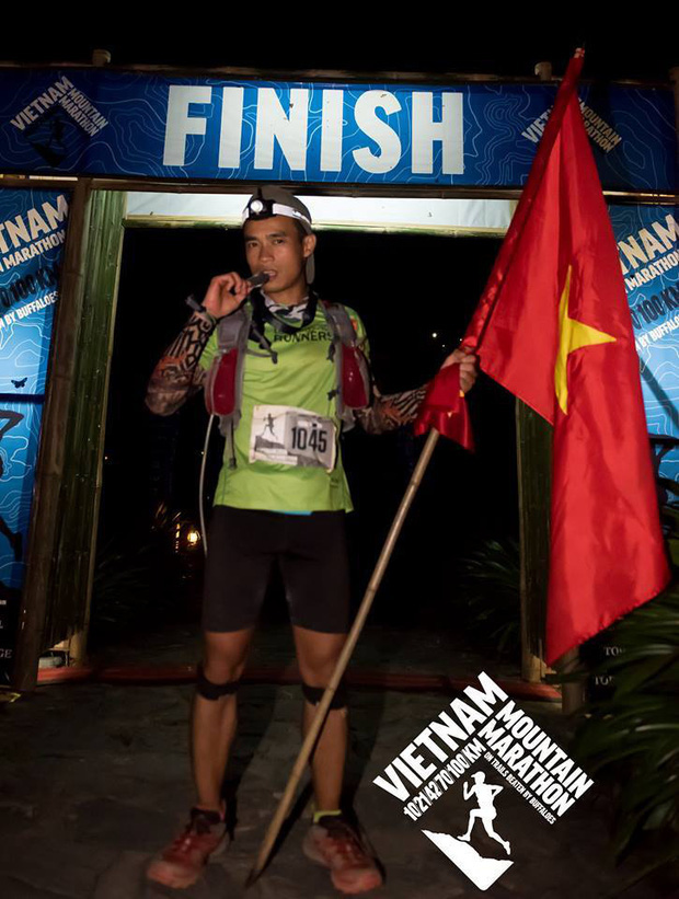 Người Việt đầu tiên chạy hơn 42 km trên sân thượng chung cư: Dân mạng bái phục, đòi ghi sách kỷ lục Guinness - Ảnh 6.