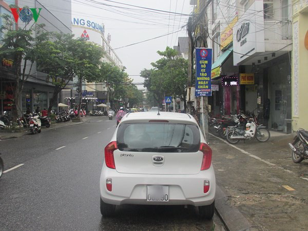 Đà Nẵng thêm 11 tuyến đường nội thị cấm đỗ xe theo ngày chẵn lẻ - Ảnh 1.