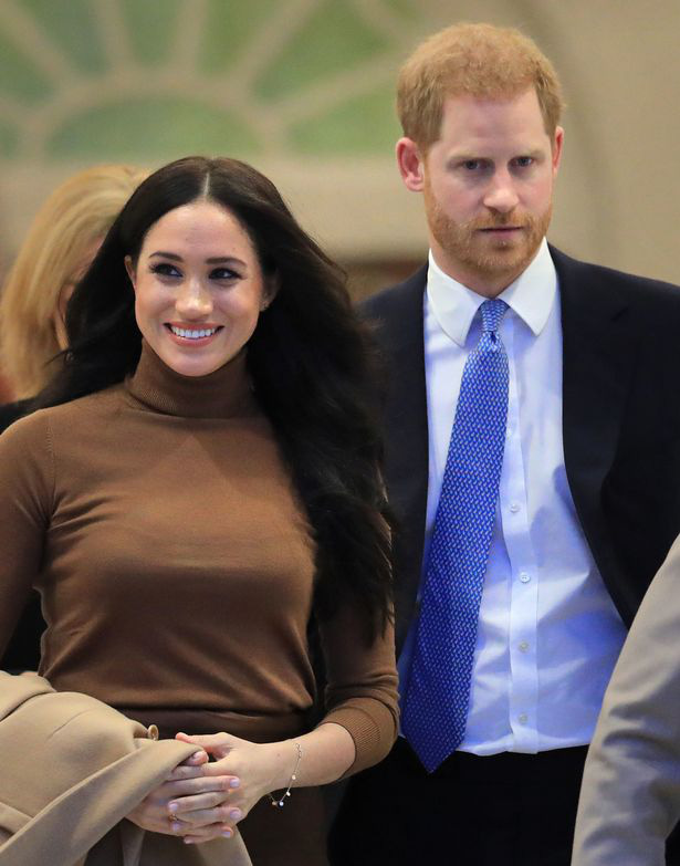 Bị hoàng gia Anh lạnh nhạt, Meghan Markle vớt vát danh tiếng bằng chiêu thức quen thuộc nhưng nhận cái kết không thể tệ hơn - Ảnh 1.