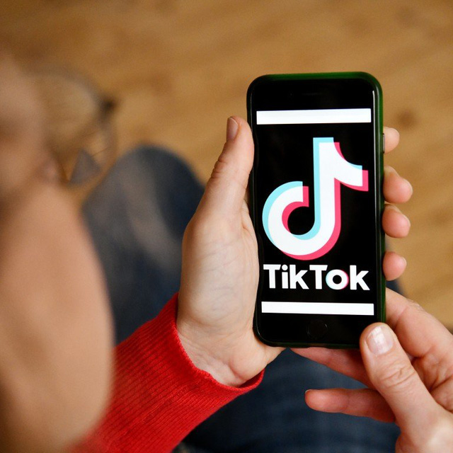  TikTok bùng nổ, chính thức vượt mặt Youtube trở thành ứng dụng phi trò chơi kiếm nhiều tiền nhất thế giới  - Ảnh 1.