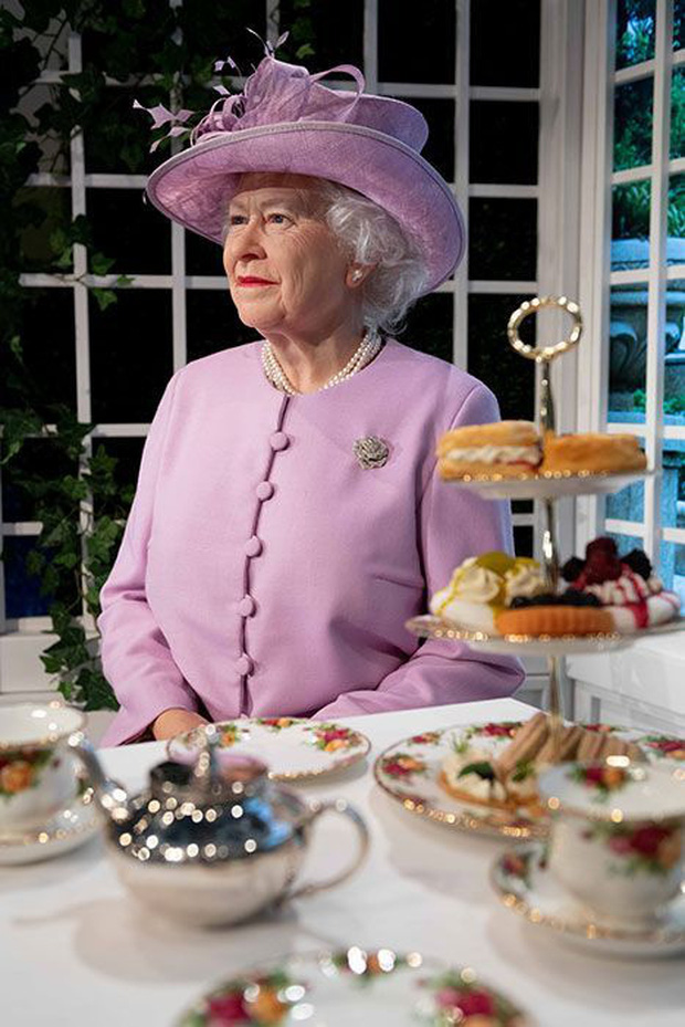 Thực đơn ăn kiêng và bí quyết giữ sức khỏe giá bình dân giúp Nữ hoàng Elizabeth II ở tuổi 94 vẫn trẻ trung, khỏe mạnh - Ảnh 7.