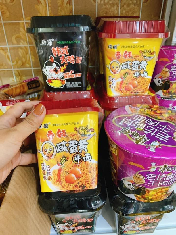 Rộ đồ ăn vặt nội địa Trung trên chợ mạng: Giá rẻ không thiếu thứ gì từ bánh kẹo, nước uống cho tới các loại thịt ăn liền - Ảnh 8.