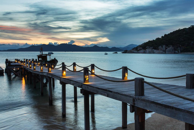 Top 3 resort đắt đỏ bậc nhất Việt Nam: Tiền phòng 1 đêm bằng lương người khác ‘cày cuốc’ cả tháng - Ảnh 2.