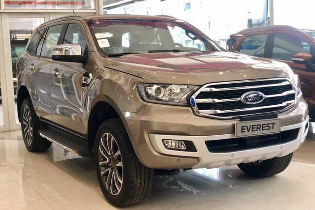 Đại lý tìm đủ cách dọn kho Ford Everest: Giảm giá gần 200 triệu, độ sẵn nhiều đồ chơi ‘hàng hiệu’ giá cả trăm triệu đồng - Ảnh 2.