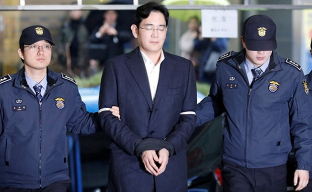  Samsung nín thở chờ phán quyết của tòa với Phó chủ tịch Lee: Danh tiếng tập đoàn và ngôi vị thái tử đang lung lay giữa lúc khó khăn trùng trùng  - Ảnh 5.