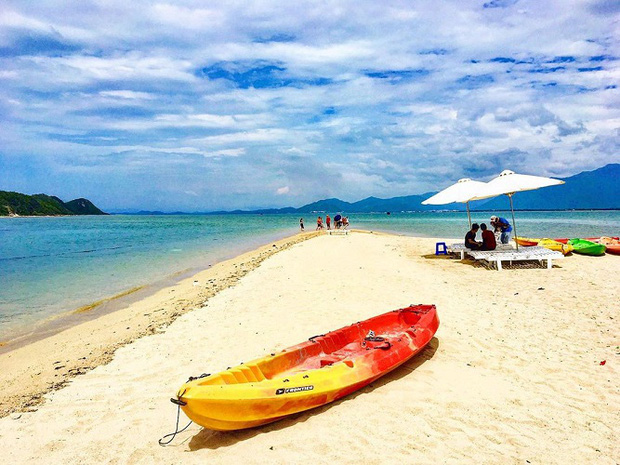Những thiên đường biển đảo đẹp nhất Nha Trang hiện nay mà du khách không thể bỏ lỡ, nhiều nơi còn được sao Việt check-in liên tục - Ảnh 21.