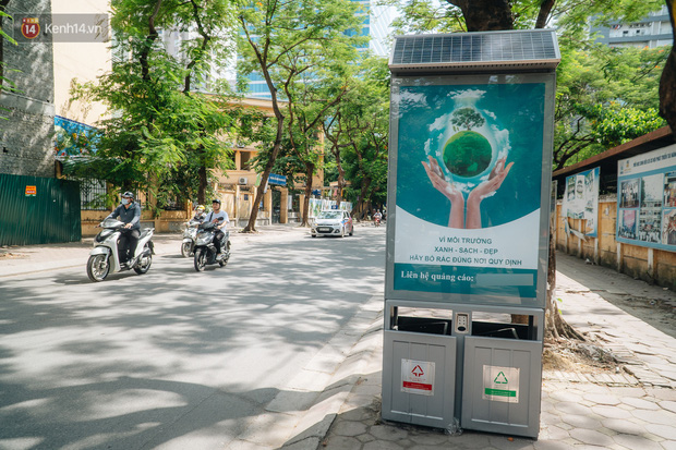 Thùng rác công nghệ với tấm pin mặt trời trên đường phố Hà Nội: Truyền cảm hứng bảo vệ môi trường đến người dân - Ảnh 4.