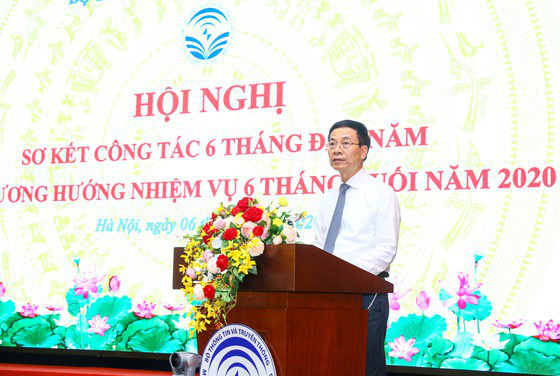 Năm 2021, đưa dịch vụ công trực tuyến lên mức độ 4 đạt 100% - Ảnh 1.