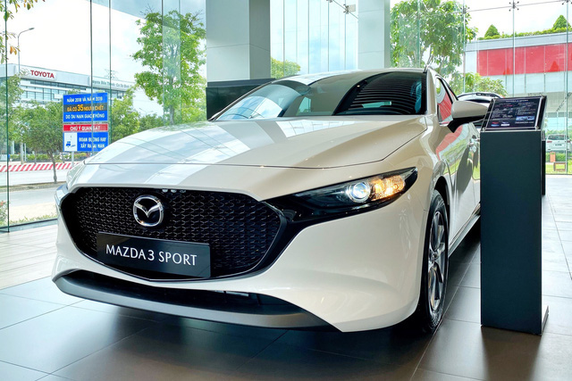 Mazda hạ giá sốc loạt xe hot tại Việt Nam: CX-8 giảm 200 triệu, CX-5 rẻ nhất phân khúc - Ảnh 4.