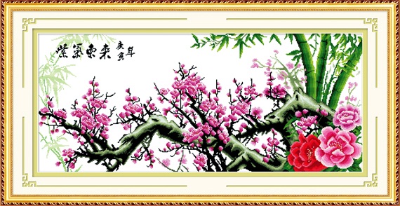 Treo tranh Hoa đào mang ý nghĩa cầu mong may mắn, sức khoẻ cho gia đình