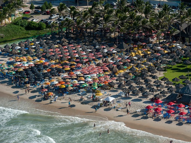 Fortaleza, một thành phố ven biển khác của Brazil, cũng được biết đến với những bãi biển tuyệt vời.