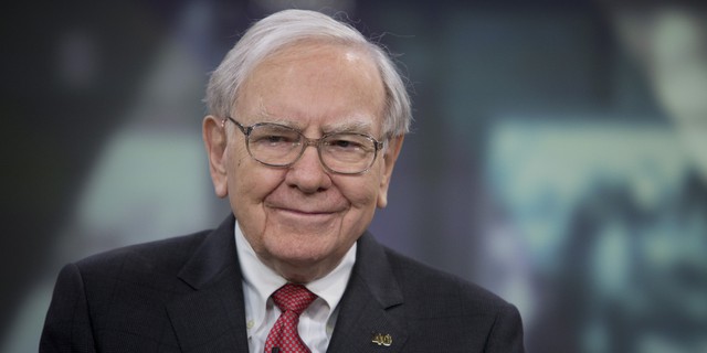 Tỷ phú Warren Buffett là người hướng nội luôn thận trọng trong việc quản lý tài chính.