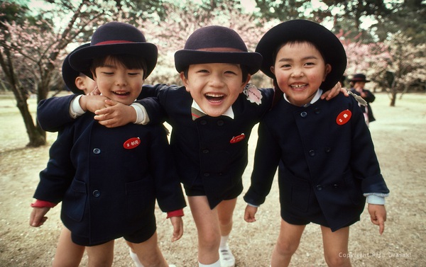 Người Nhật chưa bao giờ khiến quả đât ngừng quá bất ngờ và 5 điều về giáo dục này cũng vậy