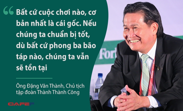 
Ông Đặng Văn Thành, Chủ tịch tập đoàn Thành Thành Công, nhấn mạnh khi đề cập tới những yếu tố giúp ông vượt qua thách thức. Theo cựu lãnh đạo ngân hàng Sacombank, ông luôn đặt cho mình mục tiêu để phấn đấu đồng thời khẳng định nền kinh tế Việt Nam có rất nhiều cơ hội cho danh nhân sau khi chuyển từ nền kinh tế chỉ huy sang kinh tế thị trường.
