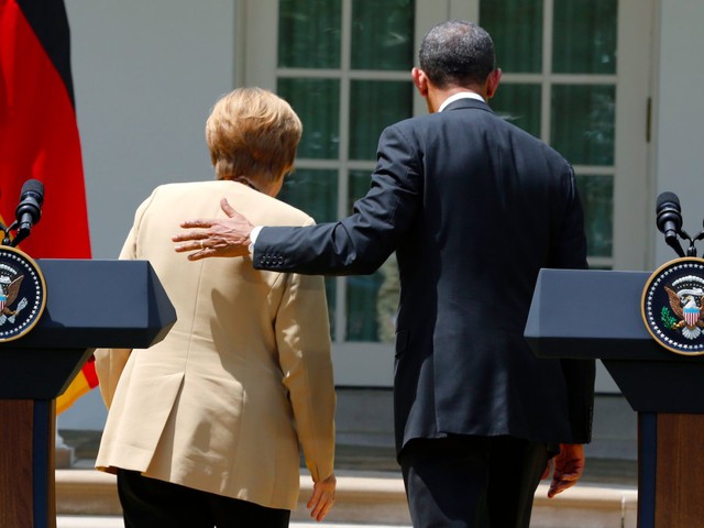 
Tuy nhiên, người đứng đầu chính phủ Đức cũng thẳng thắn nhận định việc Tổng thống Obama ra đi là việc không thể khác và đó chính là cốt lõi của dân chủ Mỹ. Bà Merkel cũng thể hiện thiện chí làm việc với ông Trump, người kế nhiệm Tổng thống Obama. Ảnh: Reuters
