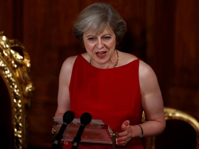 
Tháng 3/2017 sắp tới nhưng bà Theresa May vẫn chưa biết mình cần làm gì
