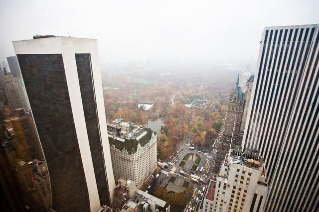 Góc nhìn ra bên ngoài từ căn penthouse của Donald Trump.