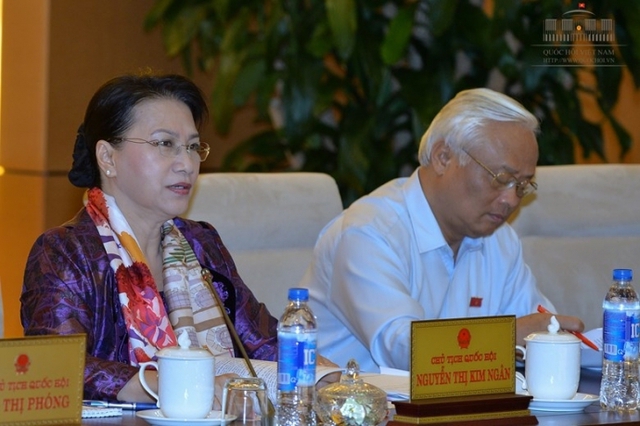 Chủ tịch Quốc hội Nguyễn Thị Kim Ngân cho biết nghị quyết về xử lý đối với cán bộ về hưu sẽ chưa trình Uỷ ban TVQH tại phiên họp lần này.