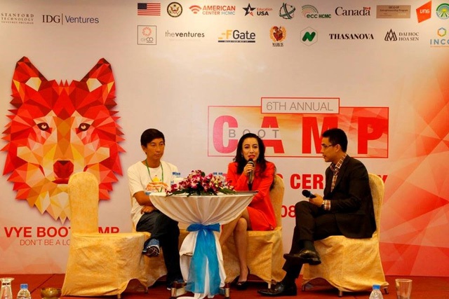 Anh Nguyễn Hoành Tiến (VNG) tại chương trình Viet Youth Entrepreneurs BoothCamp.