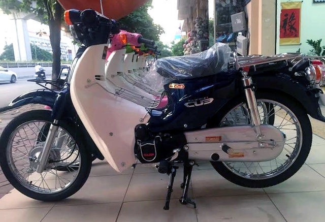 Xe Tàu lên đời Super Cub dáng Nhật: Hàng lởm vạn người mê - Ảnh 2.