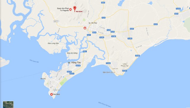 Núi Dinh (vị trí màu đỏ) là khu vực nghi rơi máy bay EC 130 - Ảnh: Google Maps