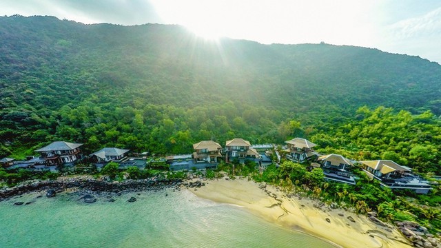 Đây là khu biệt thự cao cấp, sang trọng bậc nhất của khu nghỉ dưỡng InterContinental Danang Sun Peninsula Resort.