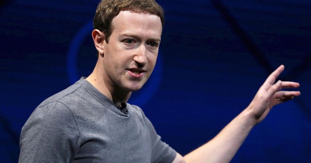 
Bí quyết của ông trùm Facebook Mark Zuckerberg để giúp cho nhân viên của mình luôn giữ được sáng tạo chính là khuyến khích họ hãy mạo hiểm.
