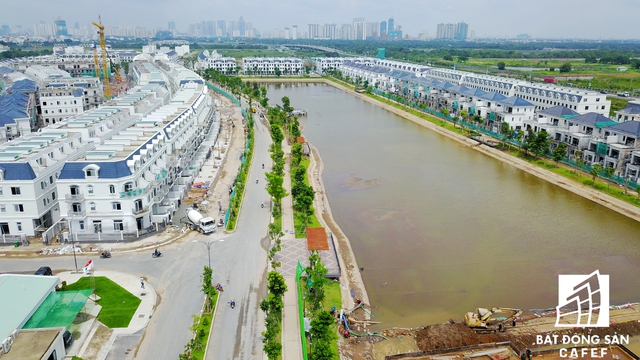 
Khu đô thị Lakeview City nằm ngay chân tuyến cao tốc TP.HCM - Long Thành - Dầu Giây

 
