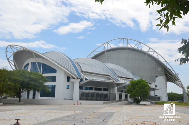 Dự án cải tạo Cung văn hóa - thể thao Tuyên Sơn thành trung tâm báo chí APEC đã hoàn thành gần 100%