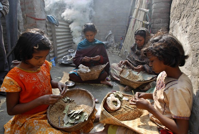 Ấn Độ đẩy lui nghèo đói, nhiều người đã có cuộc sống tốt hơn với thức ăn, chỗ ở và nước sạch