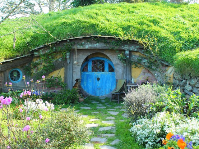 Ngôi nhà Hobbit ngoài đời thực.