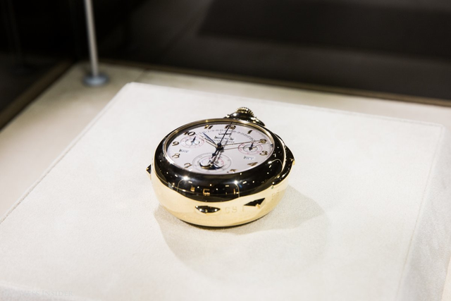 
Một số mẫu đồng hồ đặc biệt của Patek Philippe lần đầu tiên xuất hiện tại New York trong triển lãm này. Đây là mẫu đồng hồ Calibre 89 phức tạp nhất thế giới được sản xuất năm 1989.
