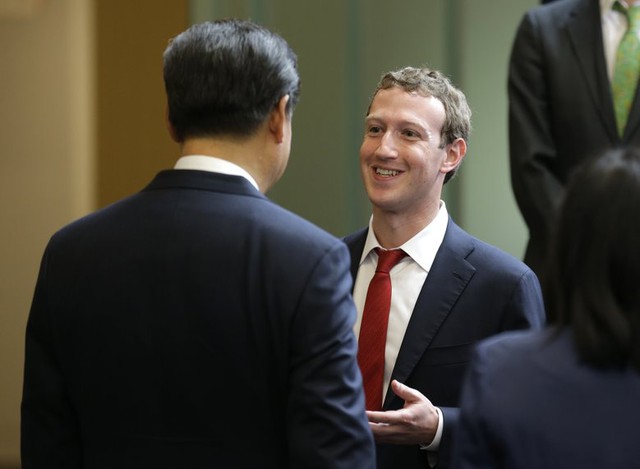 
Mark Zuckerberg trong cuộc gặp với Chủ tịch Trung Quốc Tập Cận Bình. Ảnh: Getty
