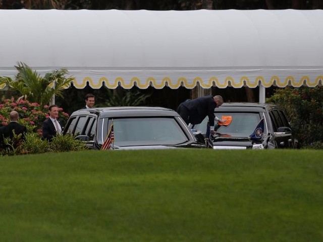 
Người điều khiển các phương tiện chở Tổng thống Mỹ cũng được lựa chọn kỹ lưỡng.
