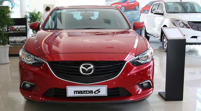 
Mazda 6 đang trở thành một mẫu xe hấp dẫn nhờ có giá mềm.
